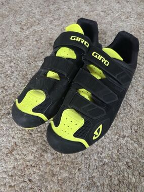 Giro Men's Black & Neon Yellow Cycling Shoes
